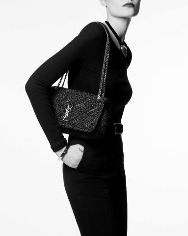 Catalogue Yves Saint Laurent | SUMMER 22 - WOMAN BAGS | 27/05/2022 - 31/08/2022