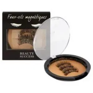 Faux-cils offre à 7,66€ sur Beauty Success