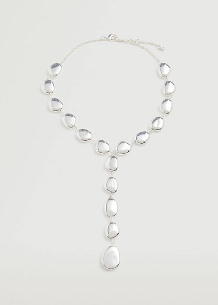 Collier perles avec pendentif métallique offre à 15,99€ sur Mango