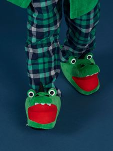 Pantoufles 3D vertes crocodiles enfant garçon offre à 14,99€ sur DPAM