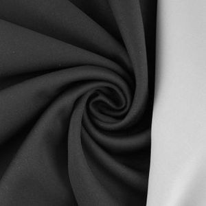 Tissu interlock spécial masque gris noir catégorie 2 offre à 7,5€ sur Mondial Tissus