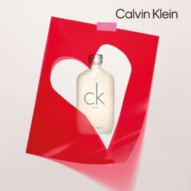 CALVIN KLEIN Coffret Calvin Klein CK One Eau de Toilette Eau de Toilette offre à 64,9€ sur Nocibé