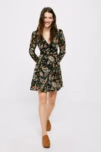 Robe Courte Paisley offre à 22,99€ sur Springfield