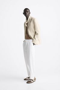PANTALON EN LIN ET VISCOSE offre à 39,95€ sur Zara