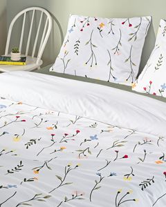Housse de couette coton doux 200x220 fleurs offre à 42,5€ sur Hema