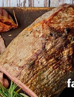 Roti de viande bovine cuit gite à la noix