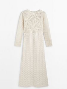 Robe En Maille Crochet - Studio offre à 299€ sur Massimo Dutti