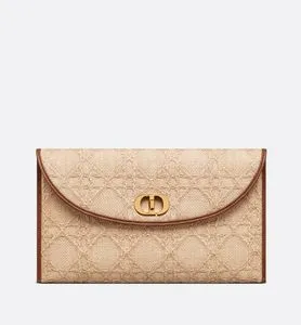 Pochette à rabat 30 Montaigne Avenue offre à 1200€ sur Dior