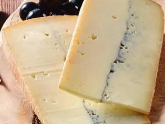 morbier aop bio au lait cru fromagerie arnaud