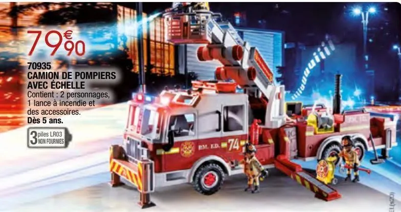 camion de pompiers avec échelle