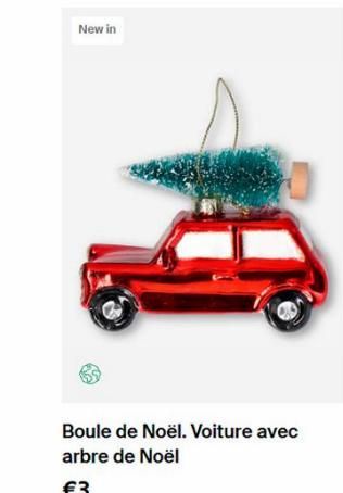 New in  Boule de Noël. Voiture avec arbre de Noël  €3  