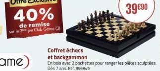 Coffret échecs et backgammon  En bois avec 2 pochettes pour ranger les pièces sculptées. Dès 7 ans. Réf. 856849 