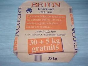Sac de béton universel - 30kg + 5kg gratuits offre à 3,4€ sur Brico Cash