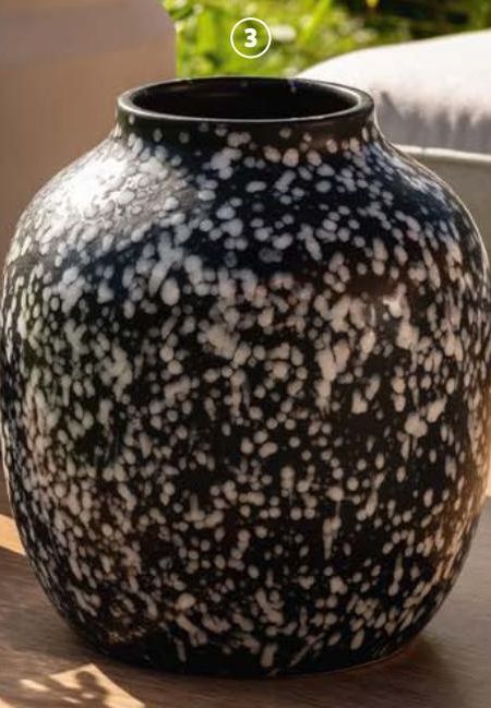 VASE NOIR MOUCHETE GARDENSTAR