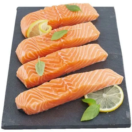  4 pavés de saumon  atlantique  filière auchan "cultivons  le bon"