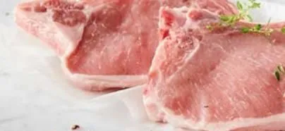 porc label rouge filière auchan "cultivons le bon" :  échine ou côte première avec os
