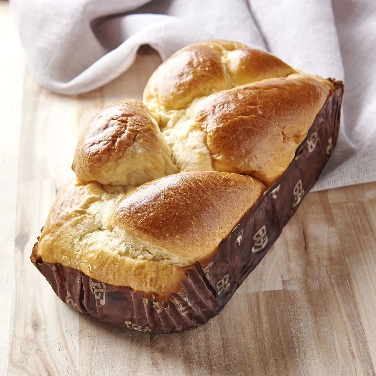 brioche tressée vendéenne label rouge au beurre aop charentes-poitou(1)(2)