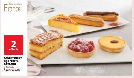 ASSORTIMENT DE 4 PETITS GÂTEAUX