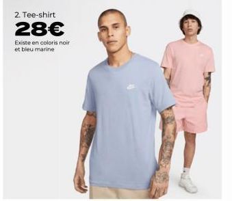 2. Tee-shirt  28€  Existe en coloris noir et bleu marine 