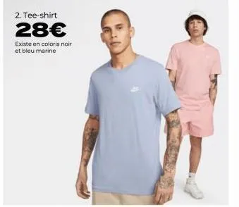 2. tee-shirt  28€  existe en coloris noir et bleu marine 